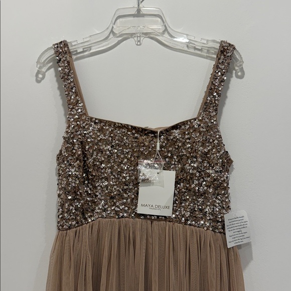 Maternity dress - Picture 3 of 5